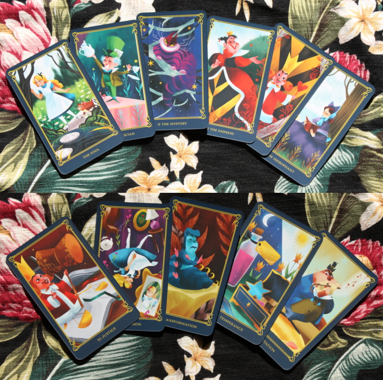 タロットカード Disney Alice in Wonderland Tarot Deck and Guidebook