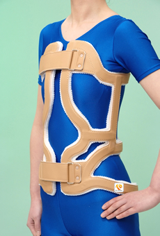 体幹装具 | 装具 | 企業の取組み「ものづくり」 | 株式会社P.O.