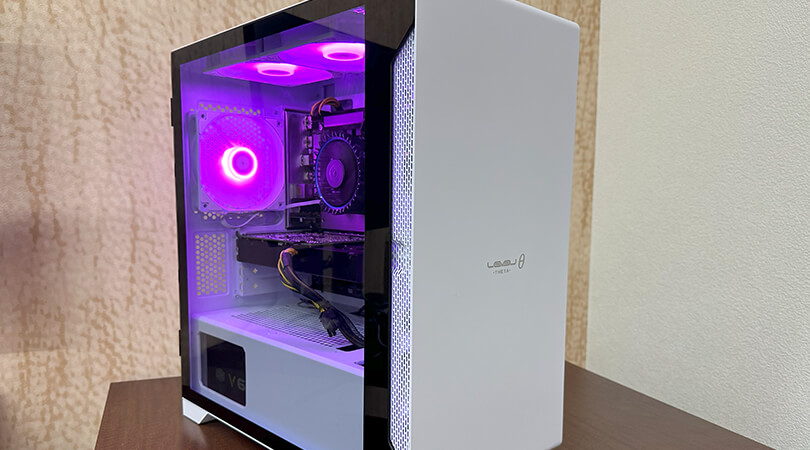 ゲーミングPC「LEVELθ」に追加されたさくらモデルをフォトレビュー