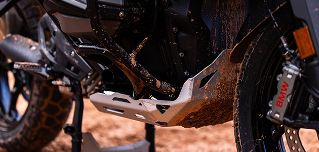 BMW R1300GS カスタム エンジンガード シリンダーカバー スライダー