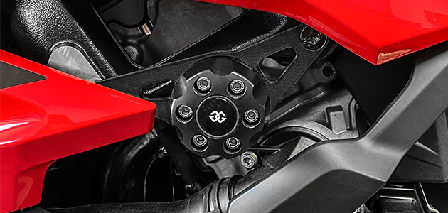 S1000RR 2023 カスタム エンジンガード シリンダーカバー スライダー