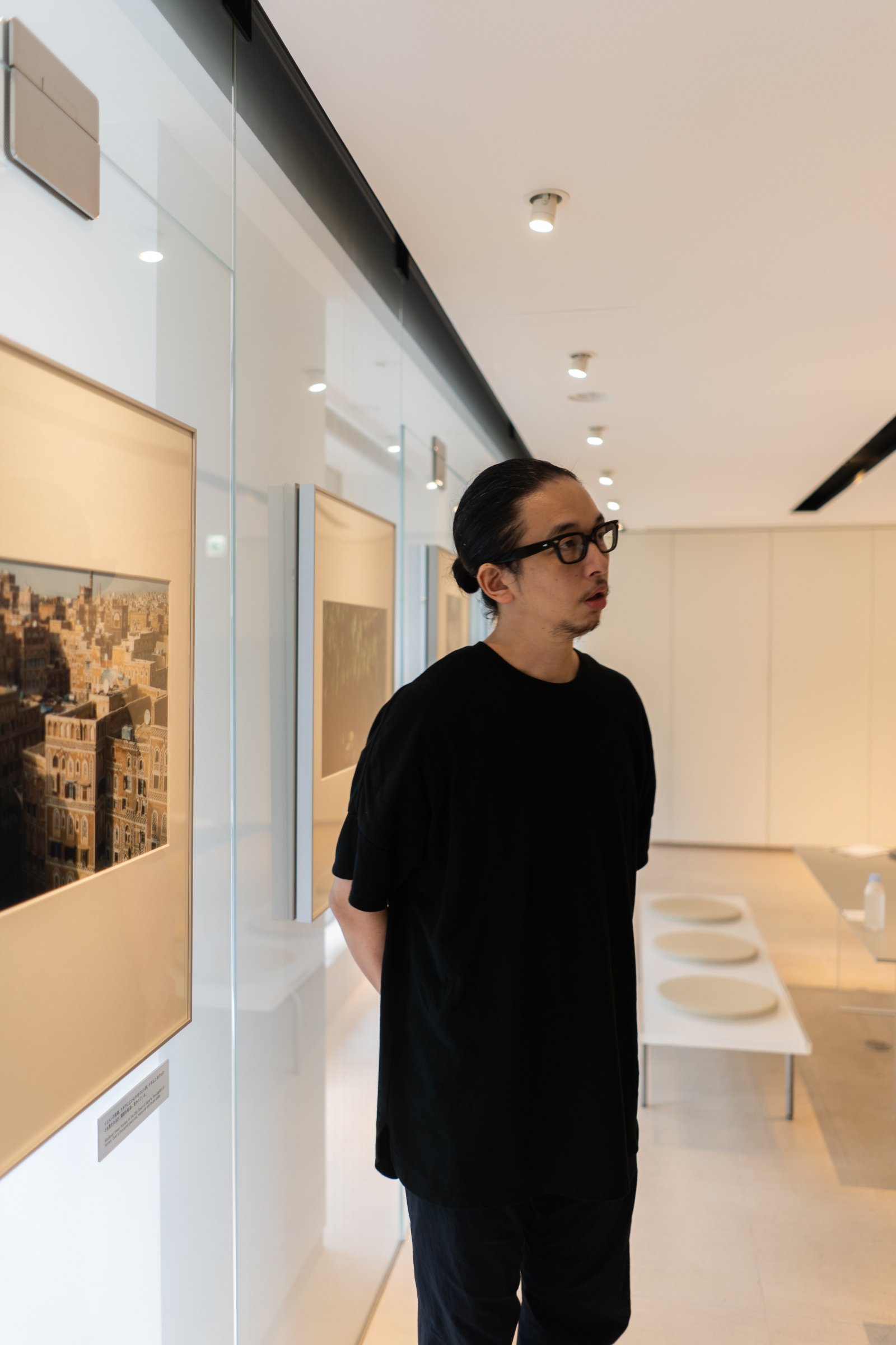 奇界遺産」の佐藤健寿が、写真展で新たな表現に挑む｜Pen Online