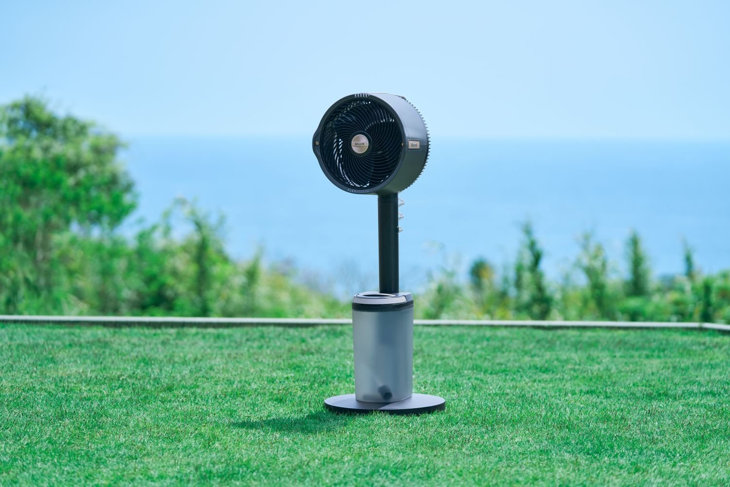 酷暑の強い味方、マイナス5度を実感できるコードレス扇風機とは？｜Pen