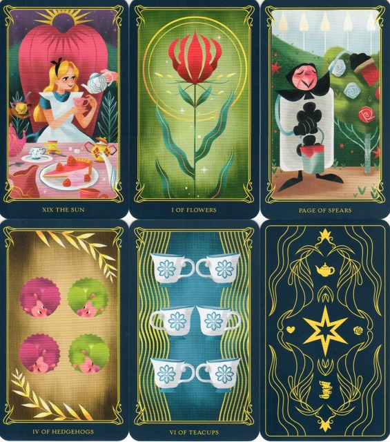 ディズニー ふしぎの国のアリスタロット』（専用日本語解説書付き