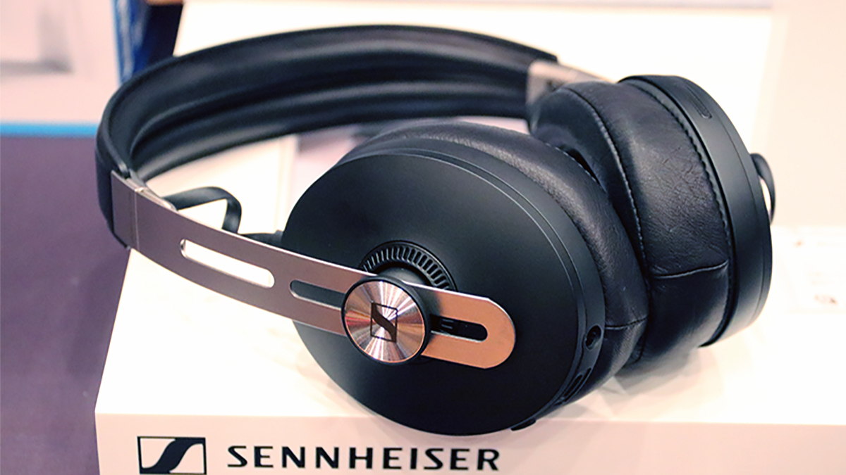 ゼンハイザー、ANC機能強化のワイヤレスヘッドホン「MOMENTUM Wireless