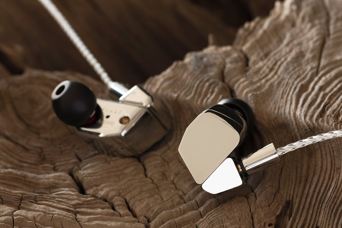 final、フラグシップイヤホン「A8000」の終売を発表。公式サイトや専門