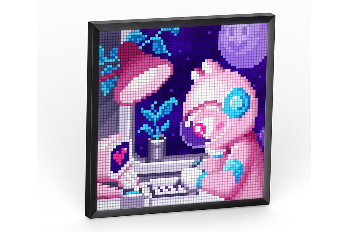 Divoom、64×64ドットにサイズアップしたピクセルアートフレーム「PIXOO