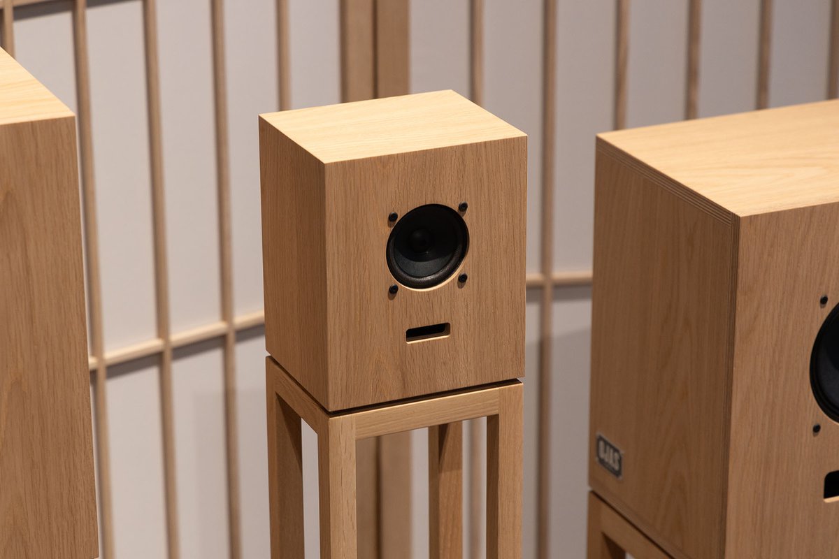 日本の美意識からインスパイアされたヴィンテージ風スピーカー。米