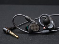 ソニー、プロ向けイヤモニ「IER-M9」「IER-M7」10月6日発売。M9は13万