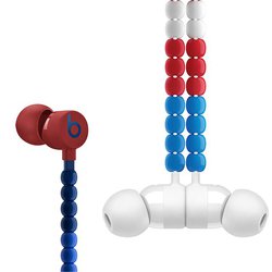 Beats、Bluetoothイヤホン「BeatsX」にファッションブランド“sacai”と