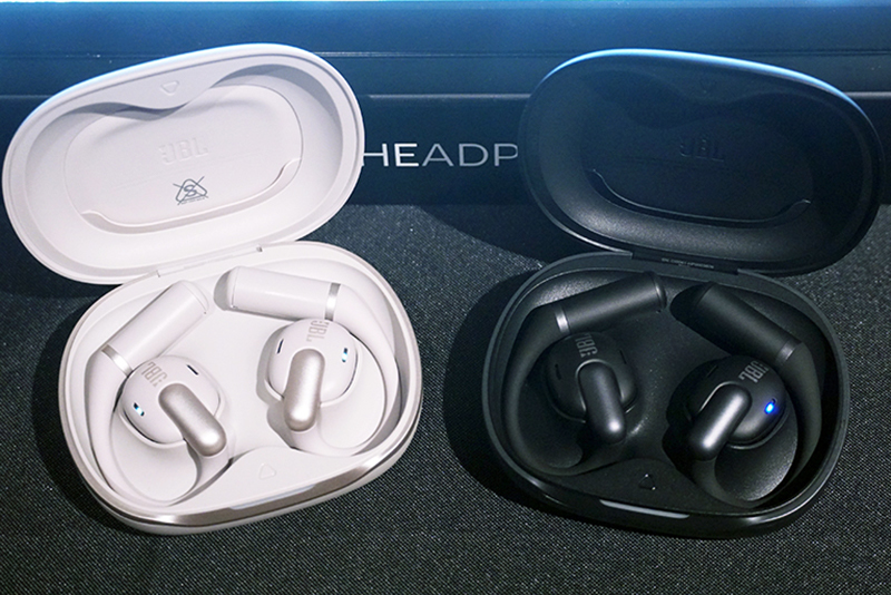 JBL、“ながら聴き”イヤホンのフラグシップ「Sense Pro」8/29クラファン