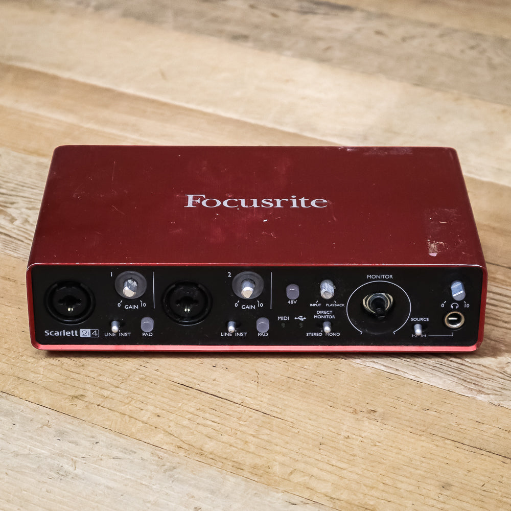 As Is Focusrite Scarlett 2i4 (2nd Gen) USB Audio Recording