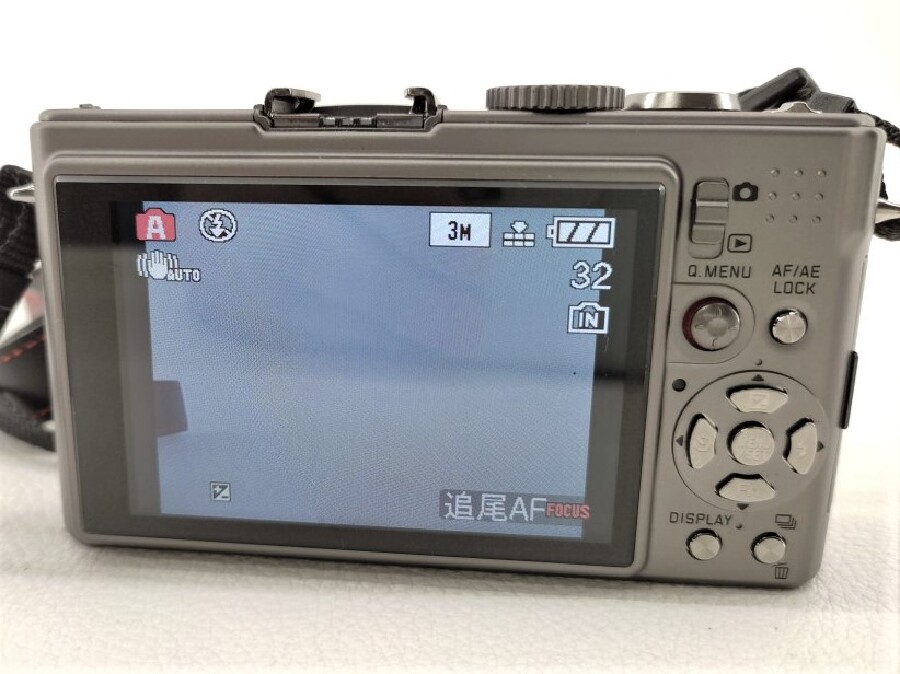 限定国内1000台モデル！ライカのデジタルカメラ D-LUX4 チタンカラー