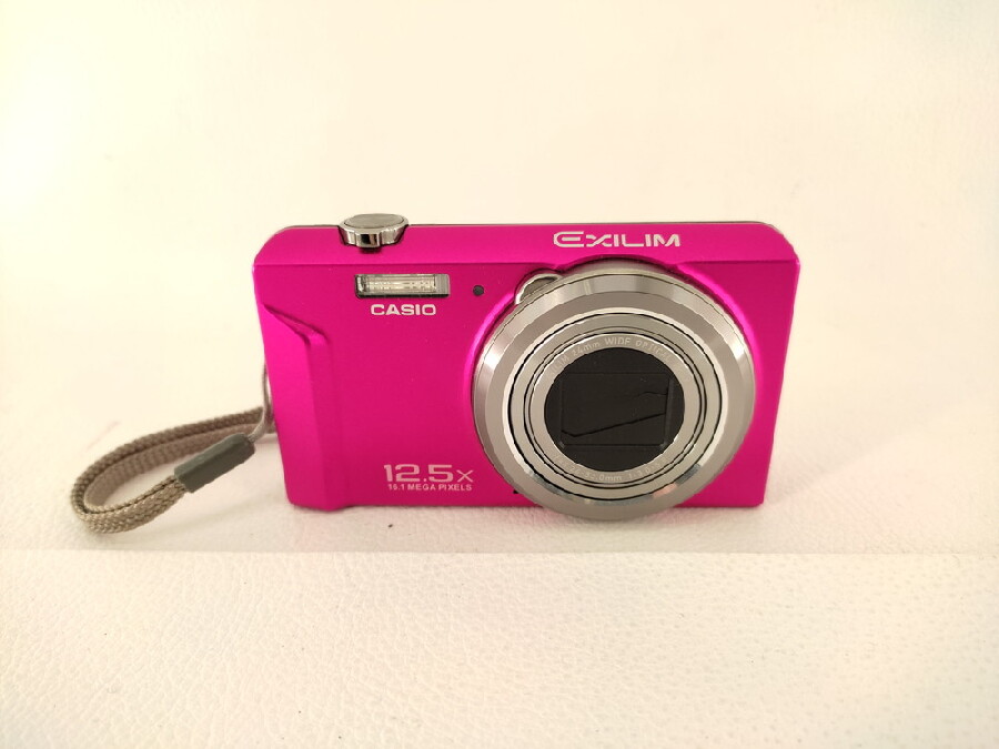 デジタルカメラ CASIO EXILIM EX-ZS150 をお買取入荷しました。｜2023