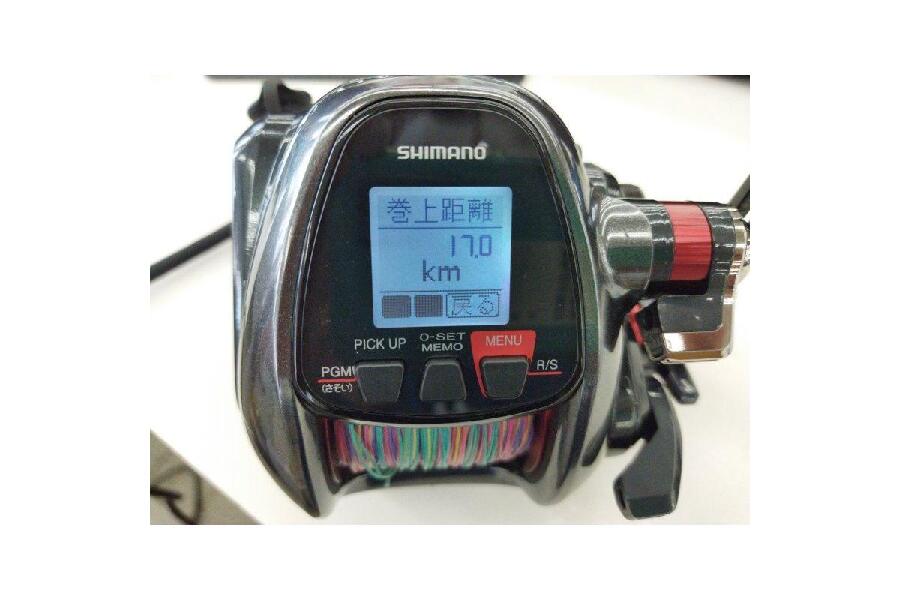 SHIMANO 電動リール 03980 18PLAYS 3000XP 巻上距離17Km 使用時間47.5