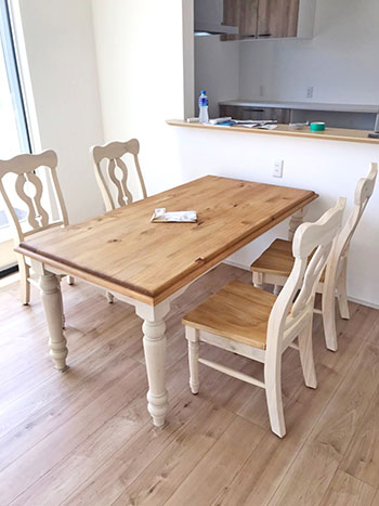 白いカントリー食卓テーブル4人掛セット