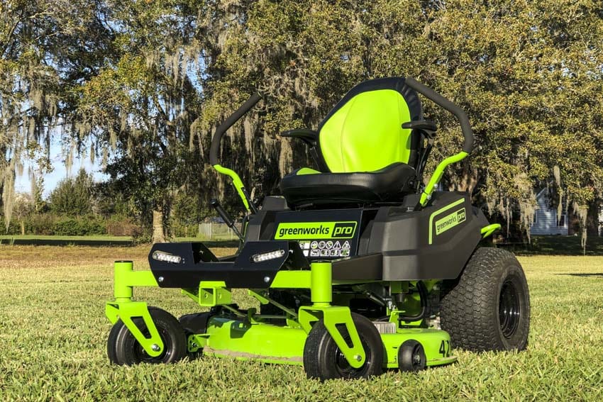 Greenworks 60V CrossoverZ 42-Inch Zero-Turn Lawn Mower Review