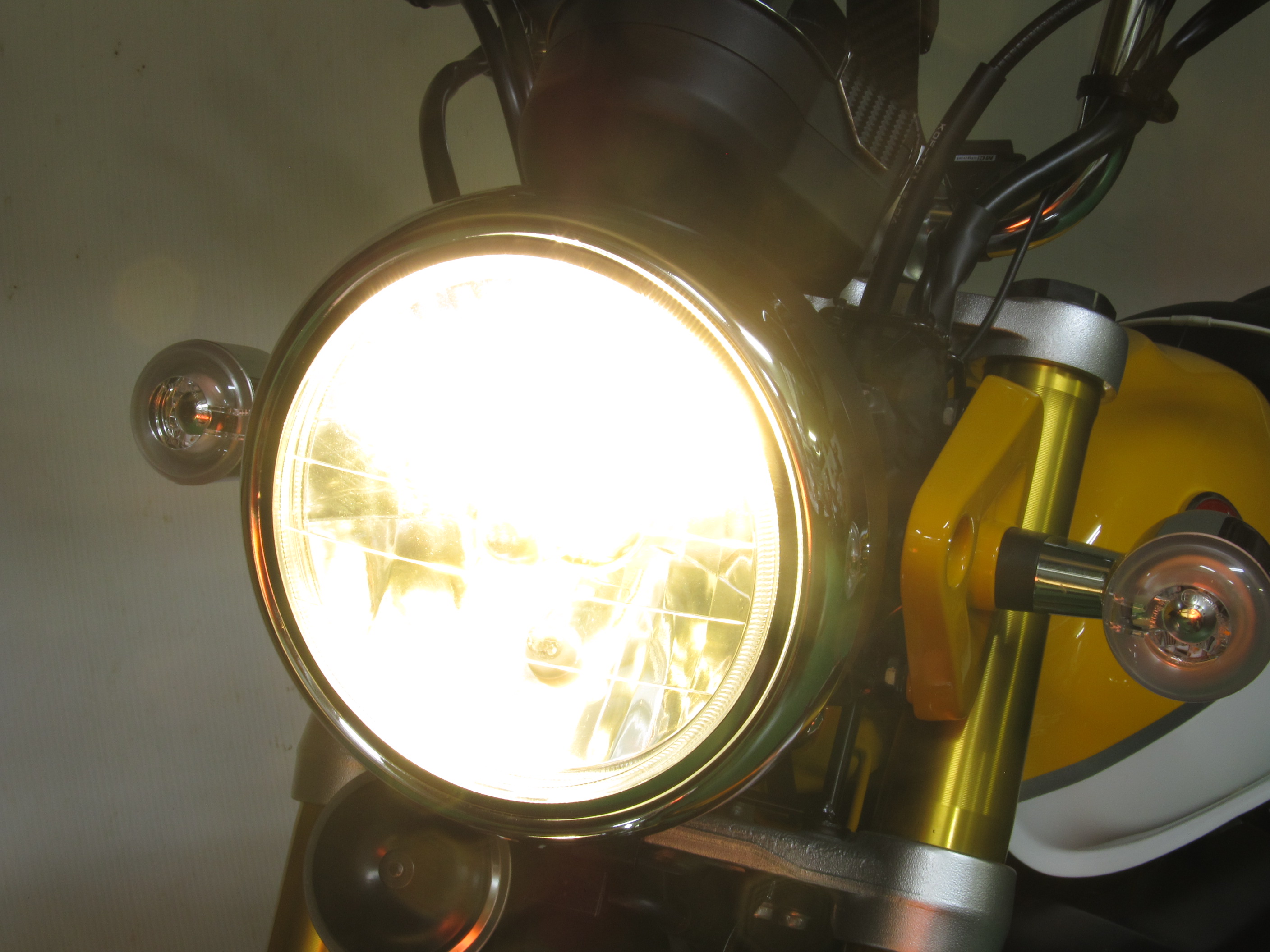 LEDマルチリフレクターヘッドライトkit HONDA モンキー125/ABS ['18