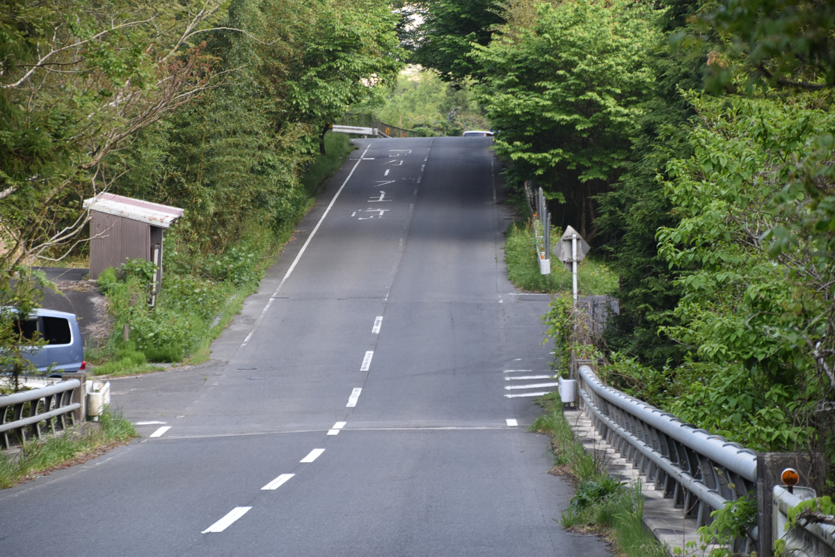坂道錯視28 伊賀の坂道
