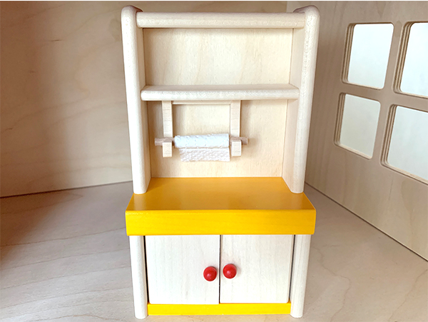 木のおもちゃ カルテット / ドールハウス用食器棚|リュルケ社(ドイツ)