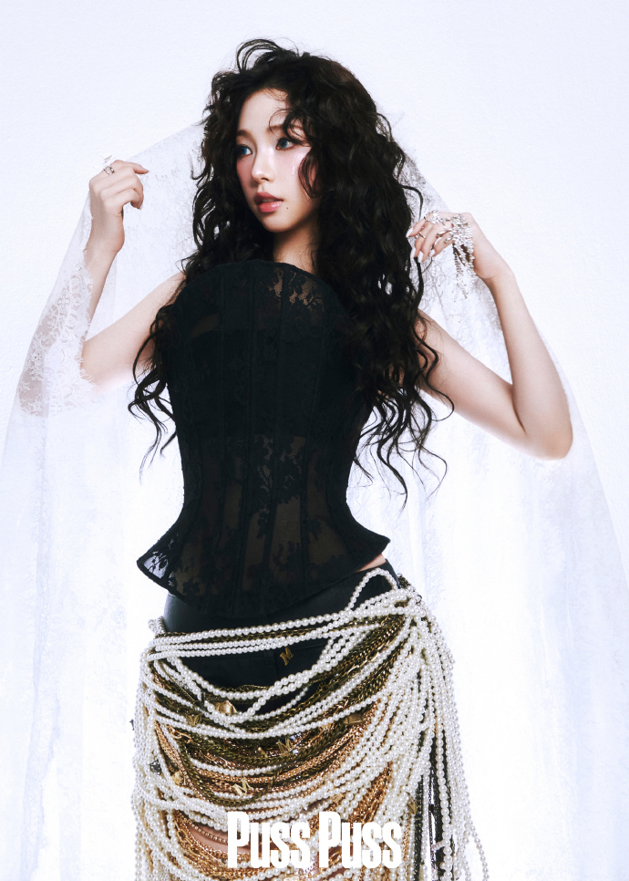 中国雑誌 その他 健康・ファッション 『PUSSPUSS中文版2025年C版