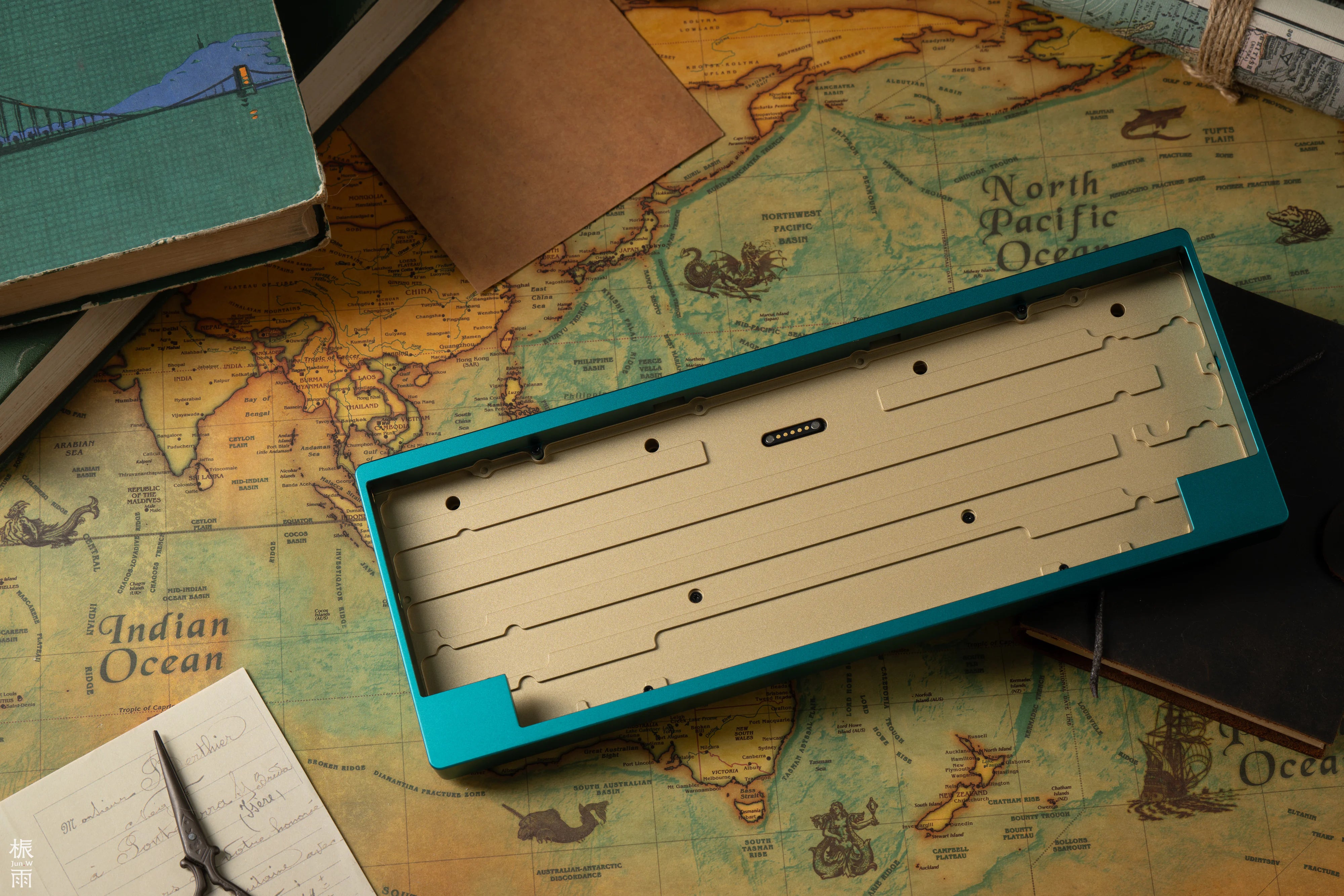 Neo60 Cu Custom Mechanical Keyboard – Qwertykeys