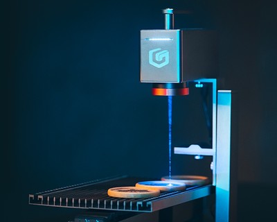 LaserPecker Pro｜手軽にレーザー彫刻が楽しめるハンドヘルドスマート