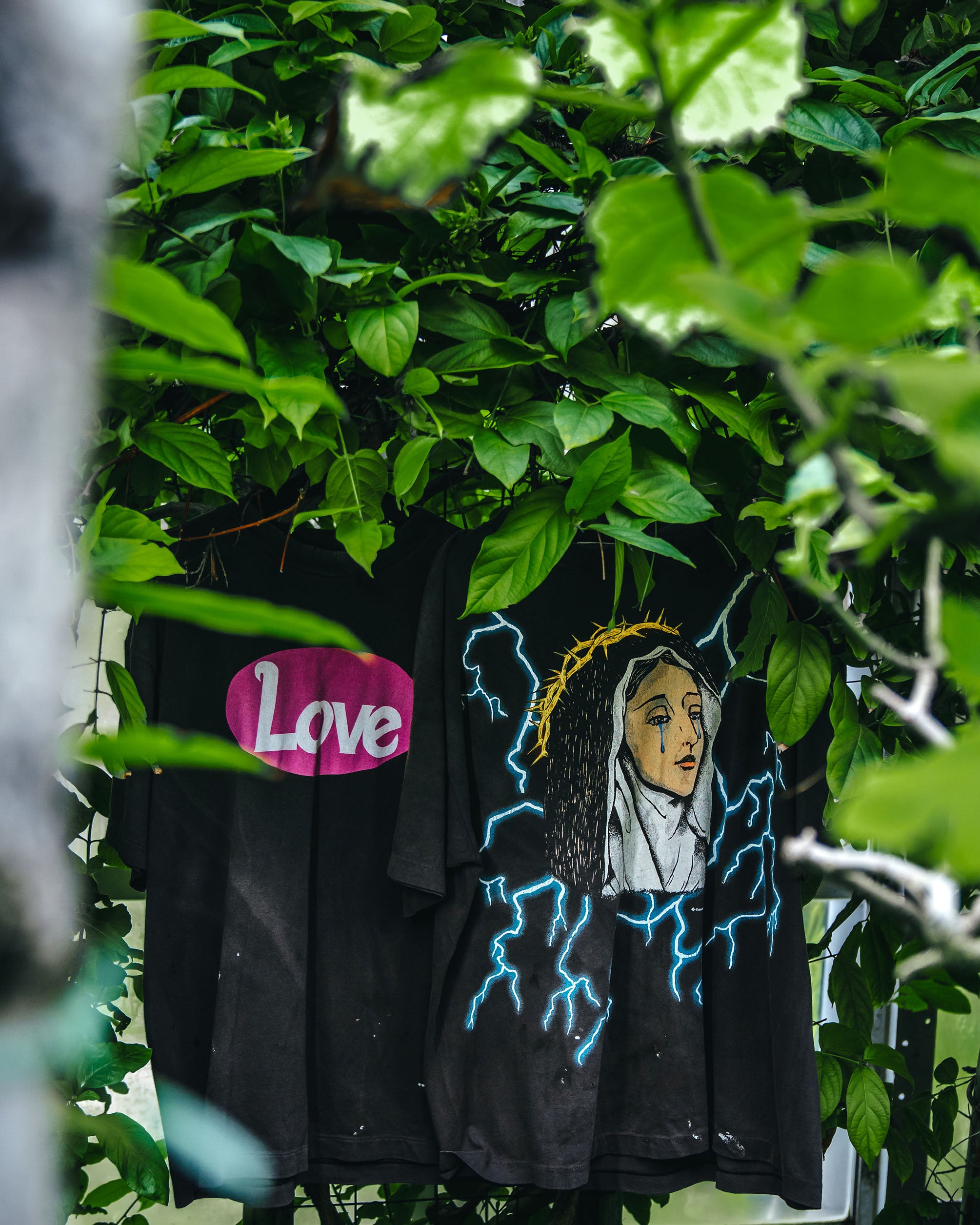 SAINT Mxxxxxx]SS TEE / MARIA/BLACK(SM-HR8-0000-011) – R&Co.