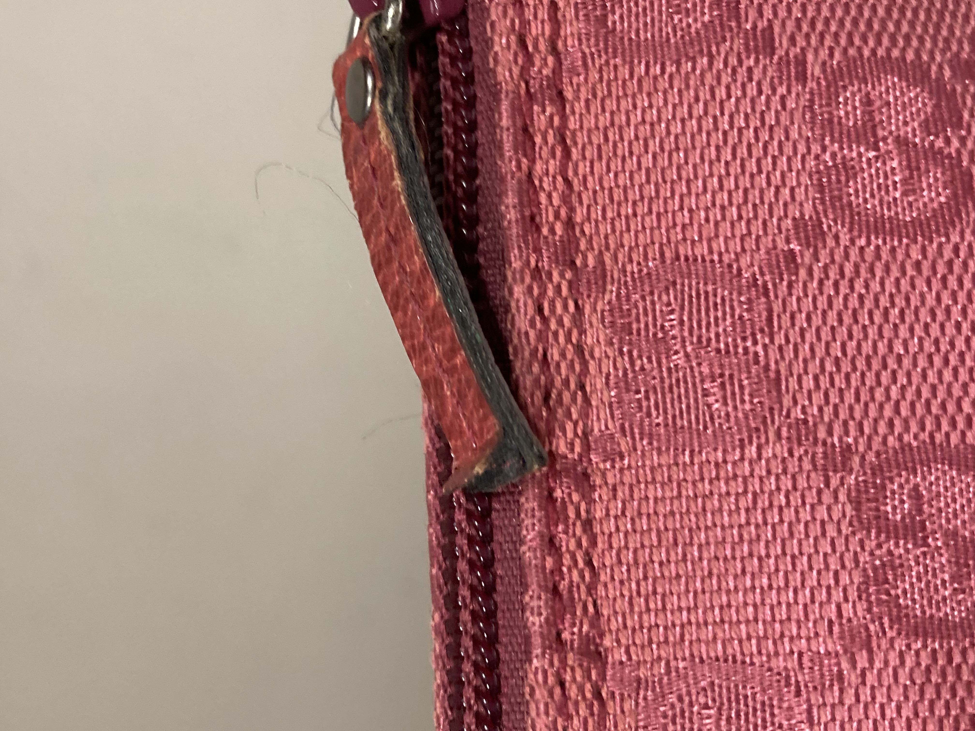 GUCCI グッチ GGキャンバス アクセサリー ポーチ ピンク - リサイクル