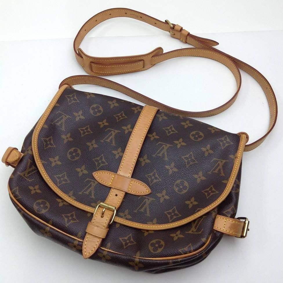 LOUIS VUITTON ルイヴィトン モノグラム ソミュール30 M42256