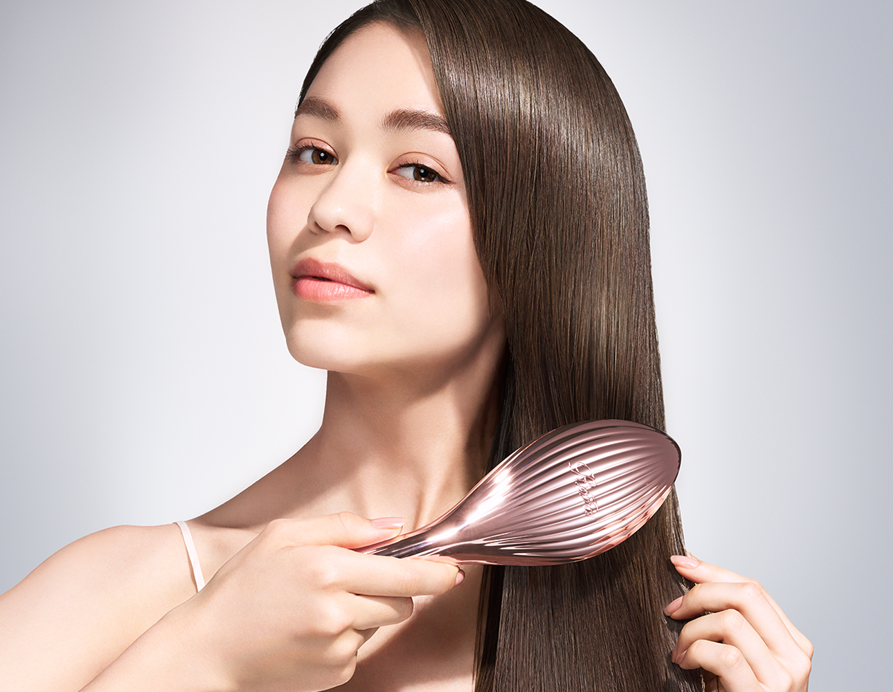 リファエールブラシレイ - ReFa AILE BRUSH RAY | 商品情報 | ReFa