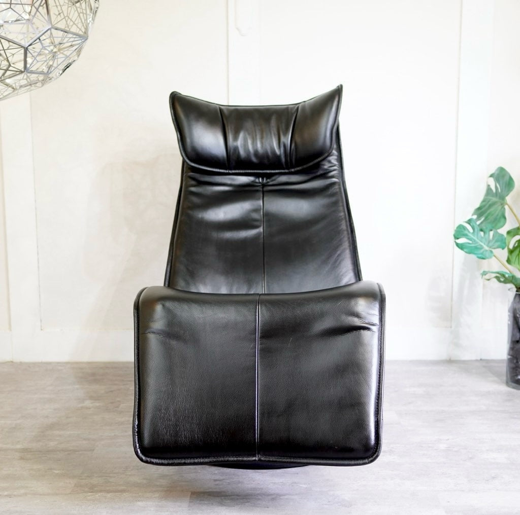 モディ / MODI リクライニングチェア 本革張り ノルウェー 北欧 黒
