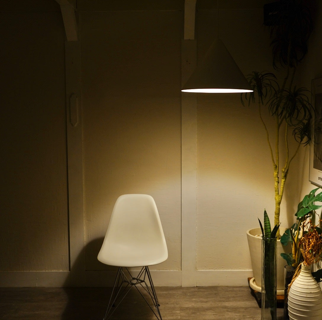 ルイスポールセン / Louis Poulsen ビリヤードランプ アルネ