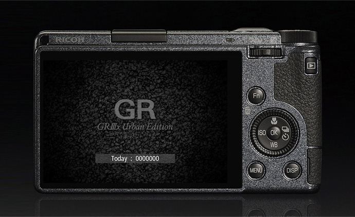 GR IIIx Urban Edition / RICOH GR III/GR IIIx | RICOH IMAGING