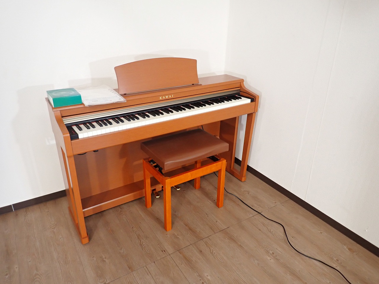 電子ピアノ KAWAI CN24C カワイ デジタルピアノ 88鍵 椅子付き 河合