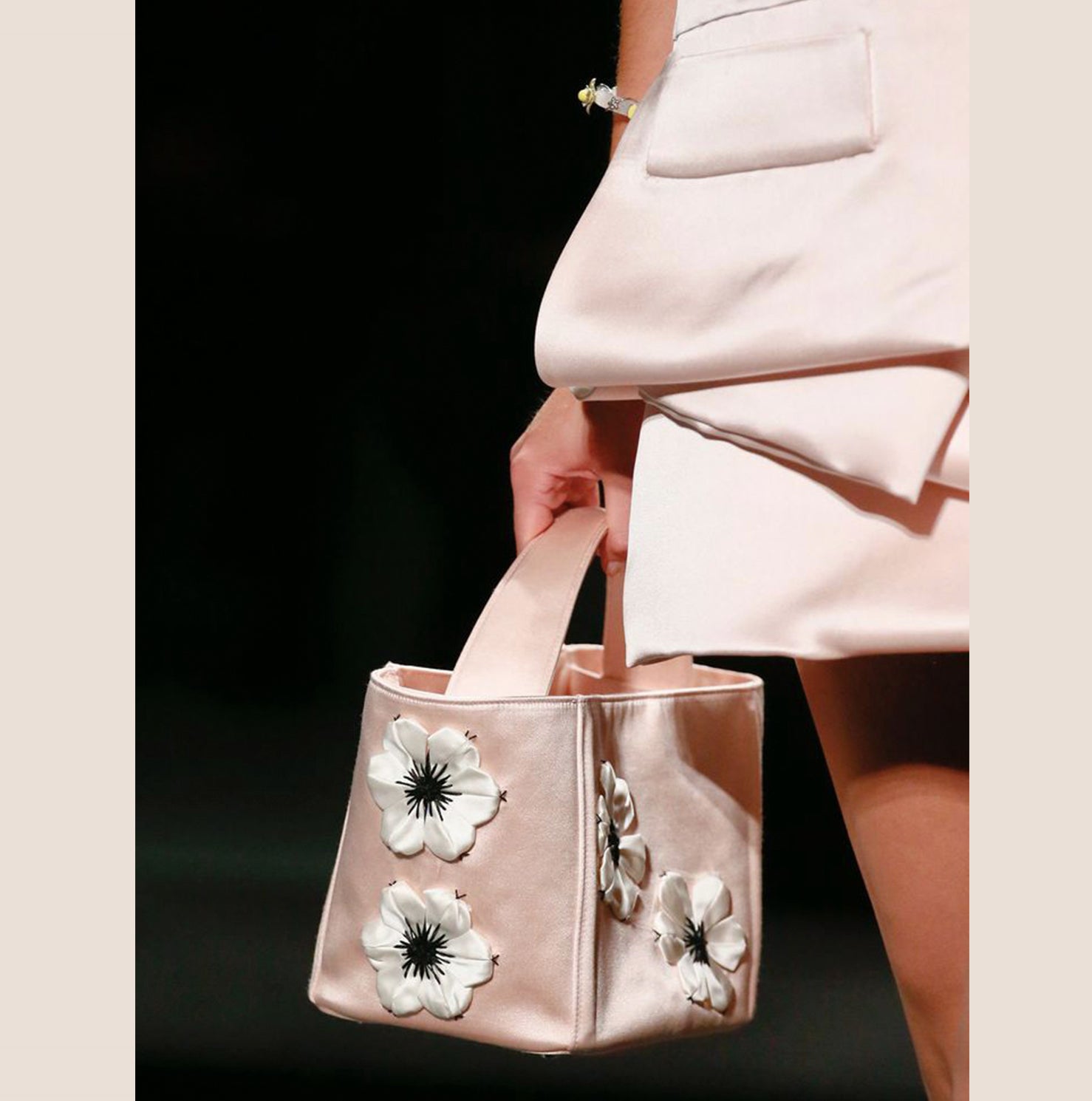 PRADA 2013 SPRING RUNWAY PINK SATIN FLORAL BUCKET BAG – RDB