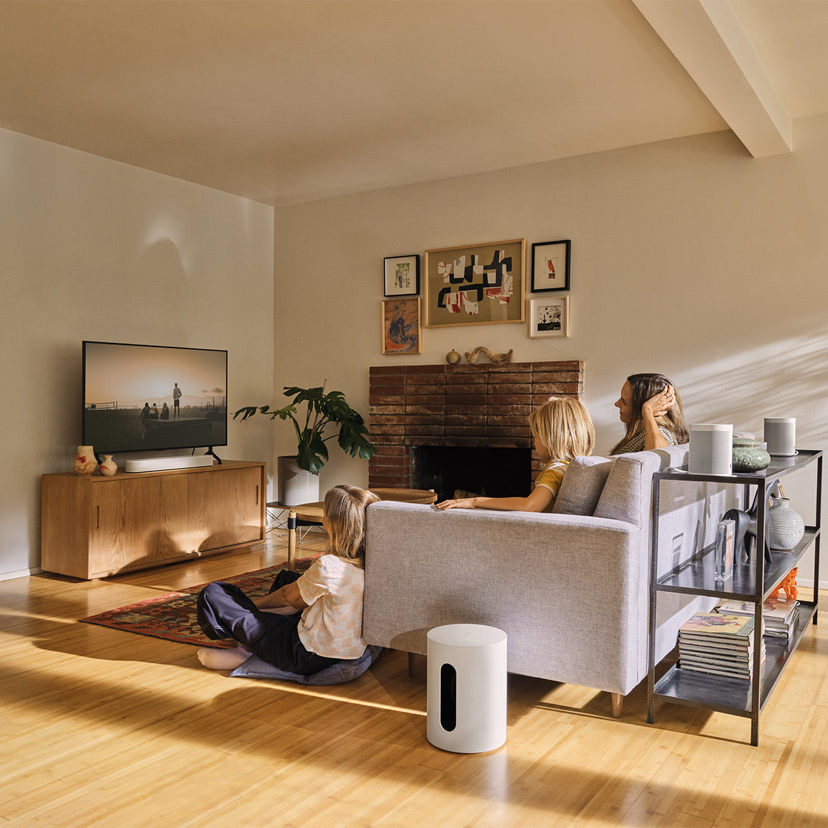 Sonos Entertainment Set with Beam (Gen 2, White) Soundbar and Sub