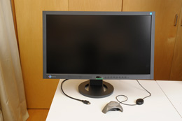 スタパ さらに驚き!! あの人気モニターにFlexStand搭載 オイシイとこ