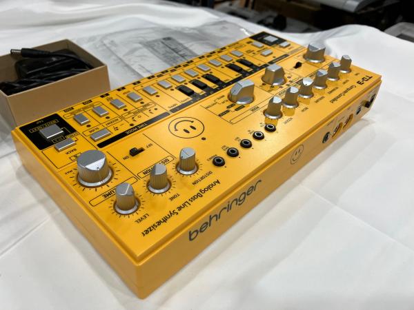 BEHRINGER ベリンガー TD-3-AM ◇中古入荷！ | ワタナベ楽器店 京都