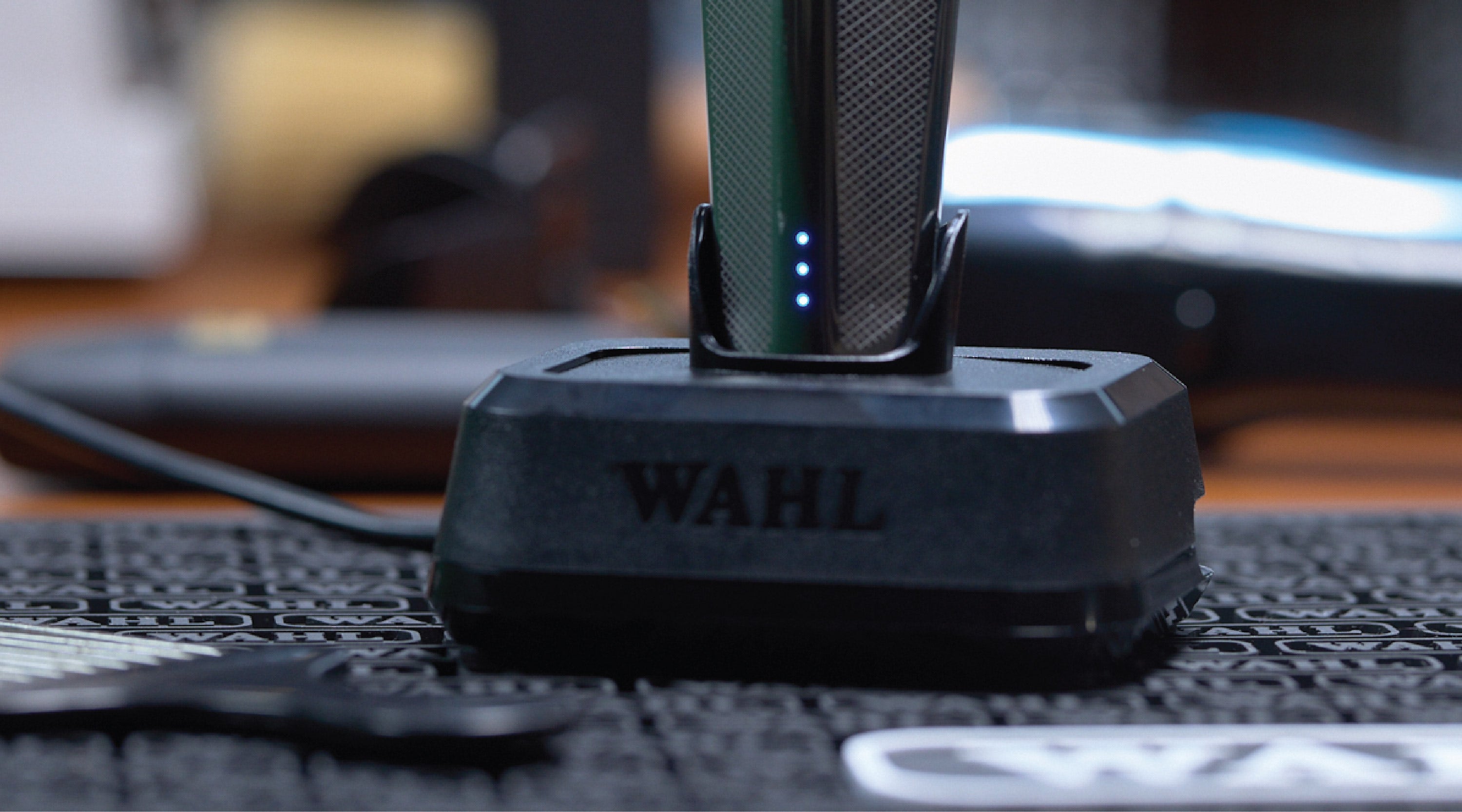 Single Power Station | Wahl Pro