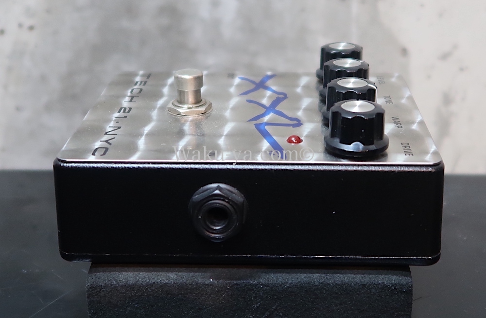 Tech 21 XXL ディストーションペダル Tech 21 XXL - What To Know & Where To Buy | Equipboard