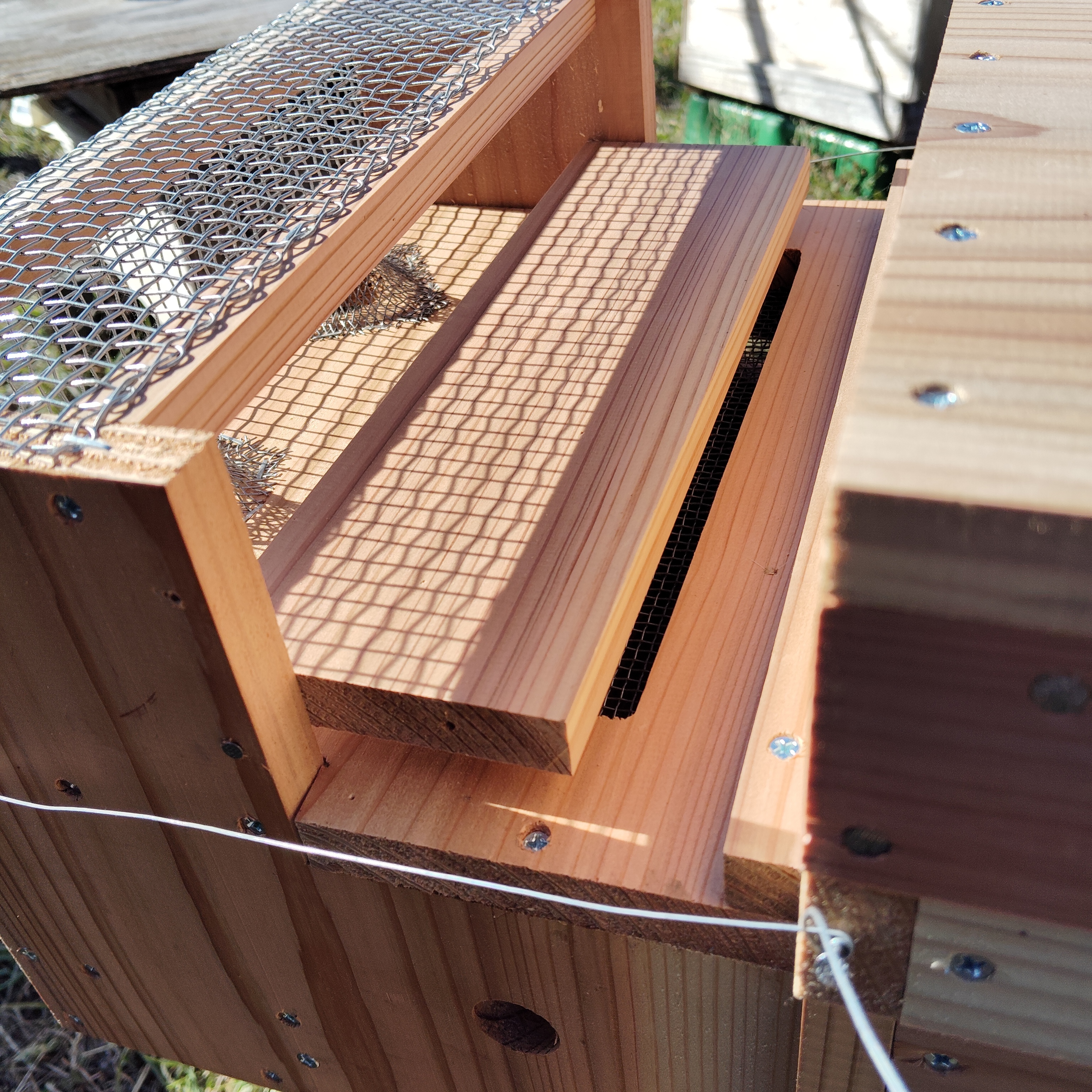 捕殺器 of 山田くんの養蜂場