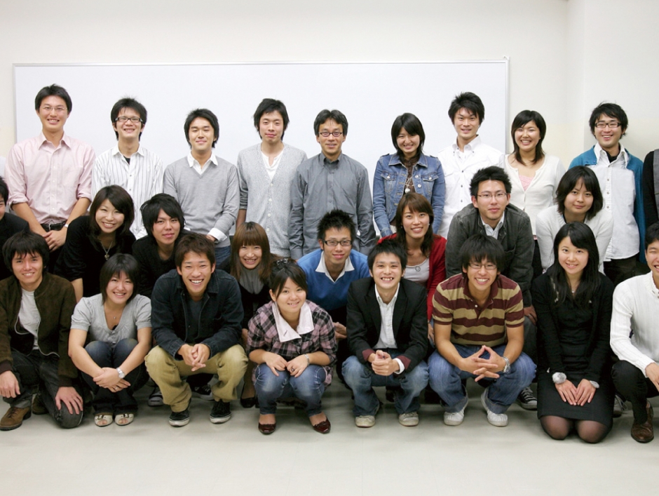 在学生の方へ – 早稲田大学 政治経済学部