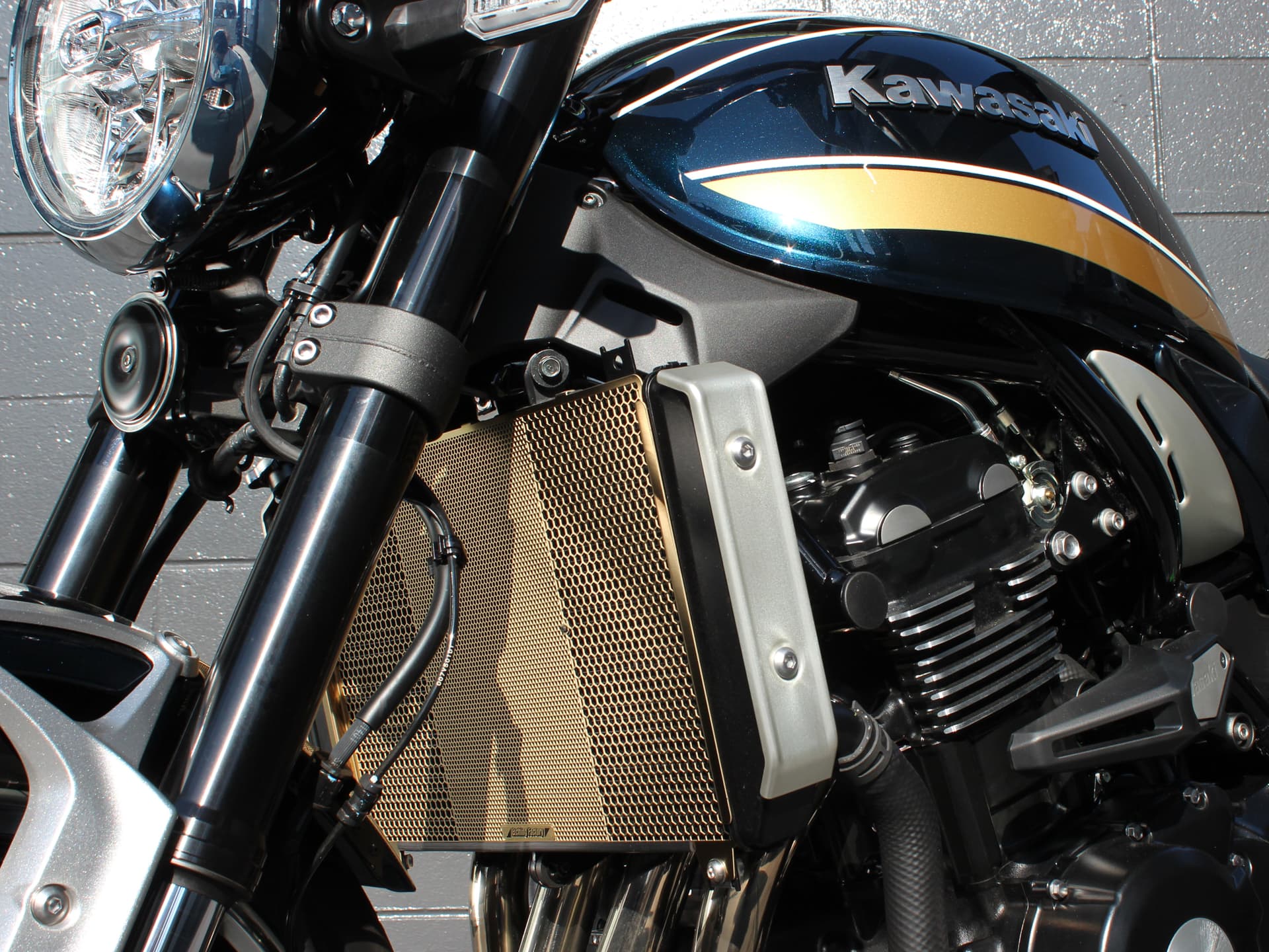 Z900RS(21~)用ラジエターコアガードSGL