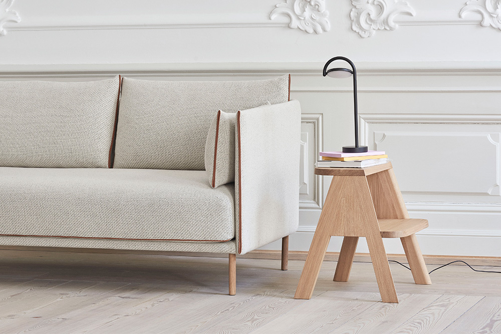 Butler バトラー / HAY