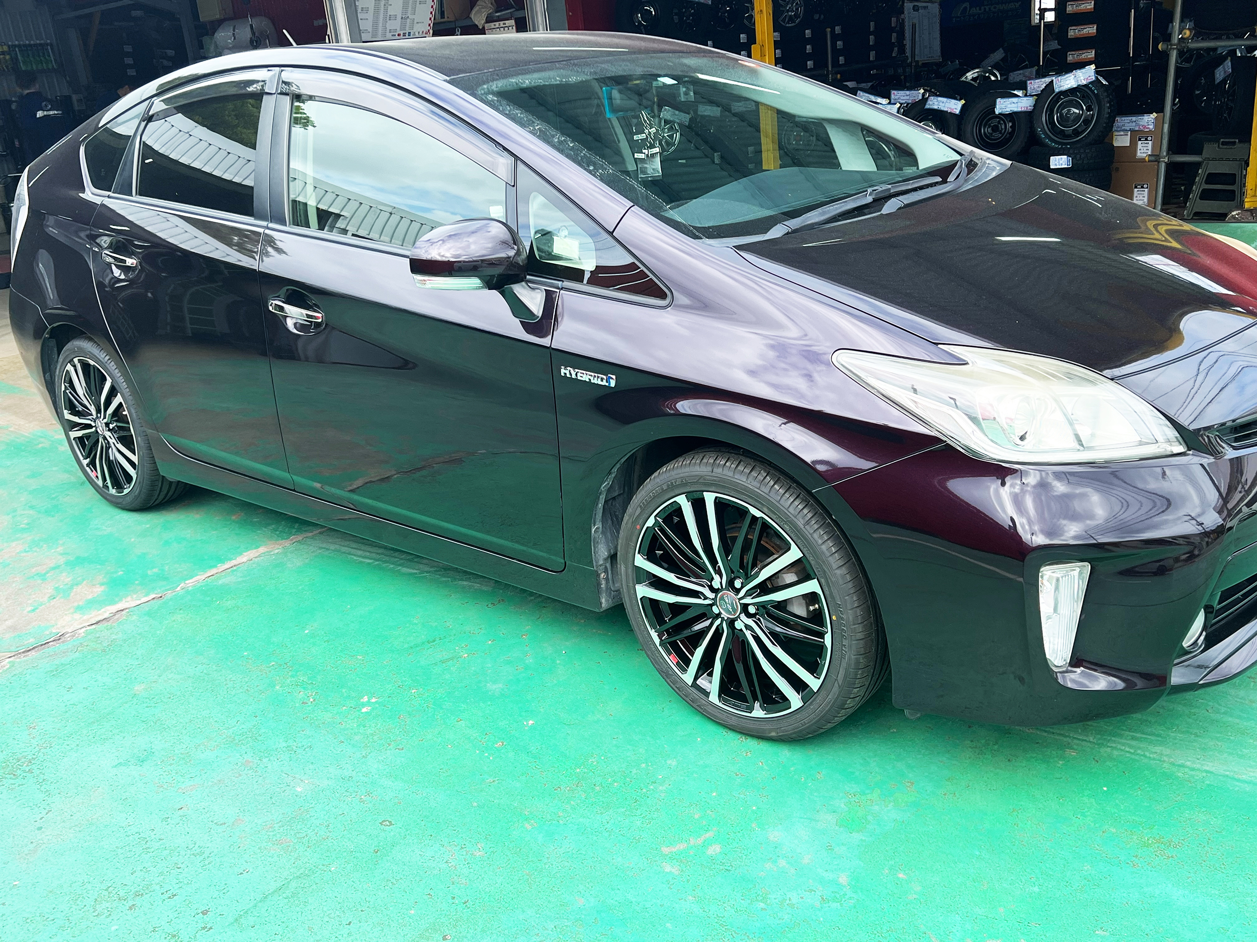 トヨタ プリウス SMACK CREST 18×7J ZEETEX 225/40/R18｜ホイール