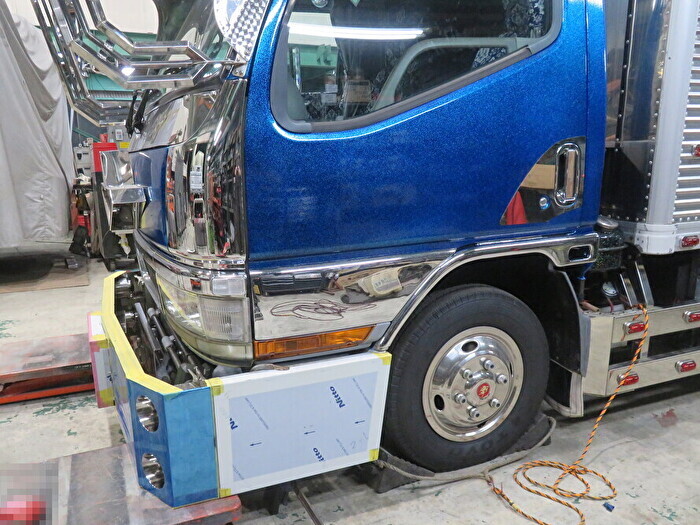 舟型バンパー制作 vol.2【三菱キャンター】 - ヒロボディ－ | HiroBody