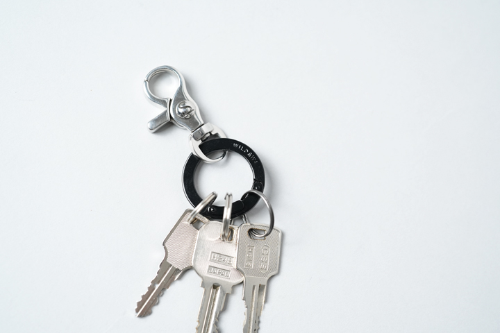 プレミアムなCARABINER KEY RING(L)について | WILDSWANS(ワイルド