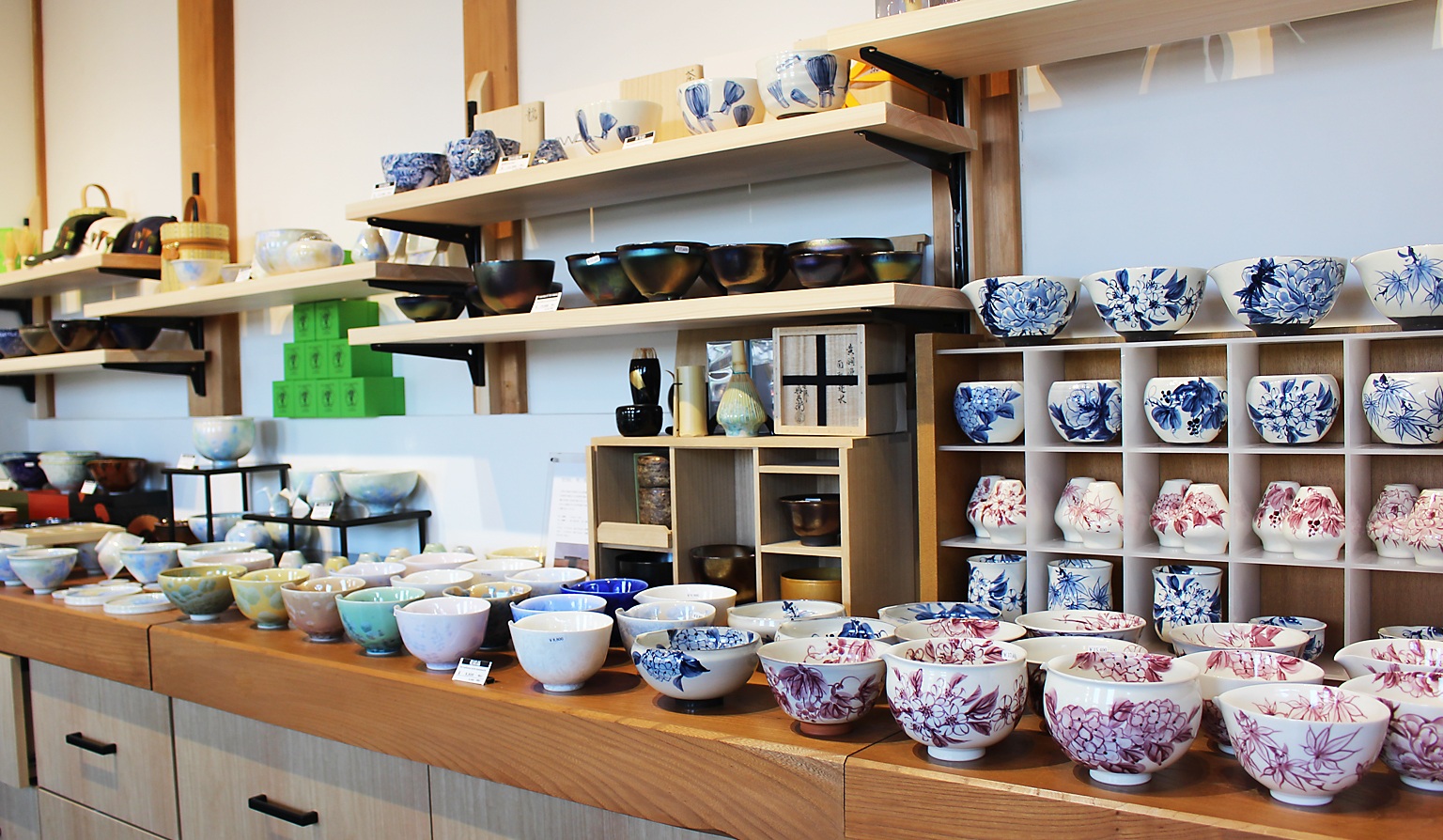 京焼・清水焼窯元 陶あん（とうあん） ～京都の優美の器～ (店舗紹介)