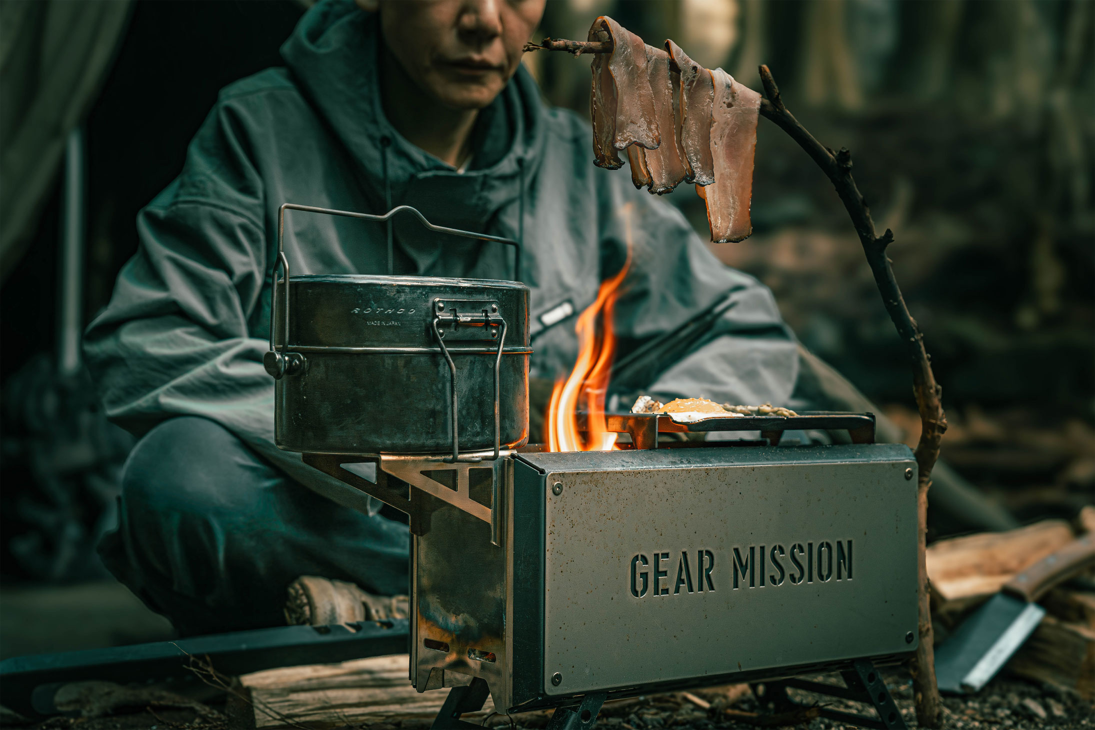 GEAR MISSIONシリーズから専用タンク、専用収納バッグ、焚火台の拡張